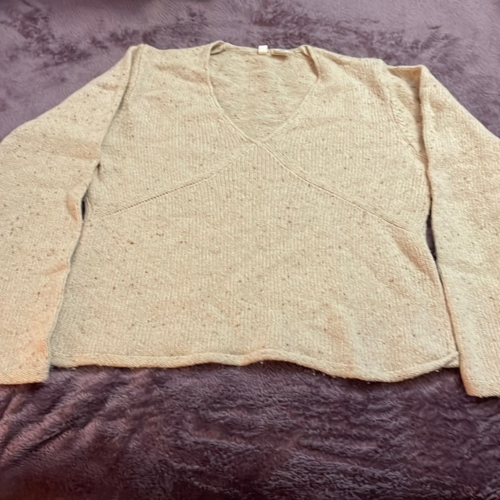 Sweater V neck lamb wool